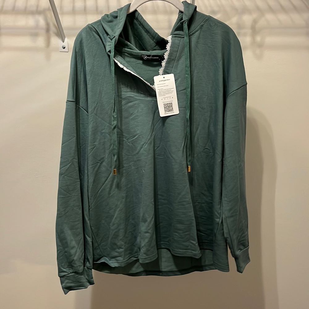 Long sleeve hoodie - light weight